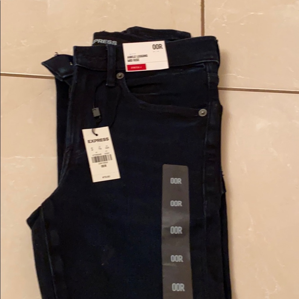 Express dark blue jeans
